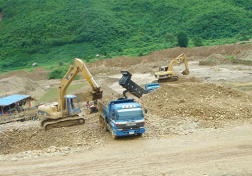 老撾、柬埔寨礦區工程車(chē)
